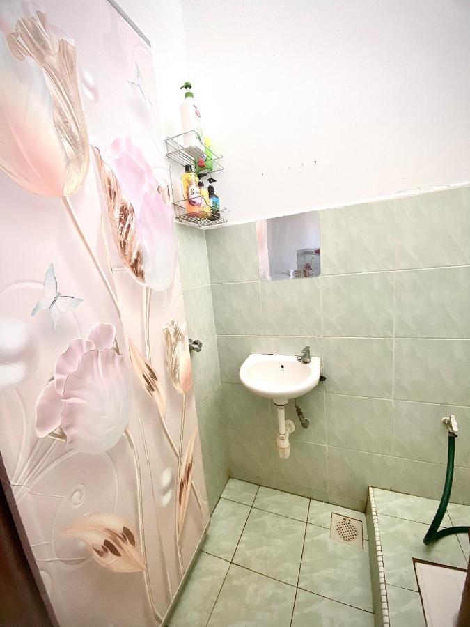Lh Homestay Bandar Utama Gua Musang Exterior foto
